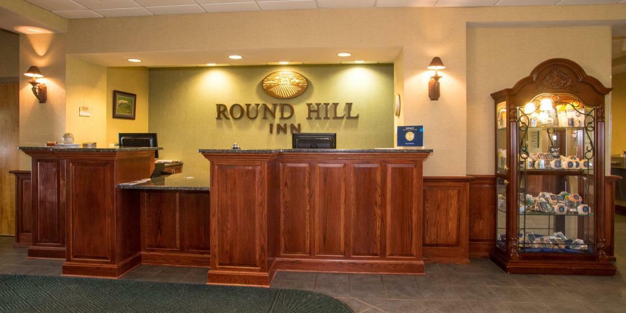 Round Hill Inn Orange Екстериор снимка